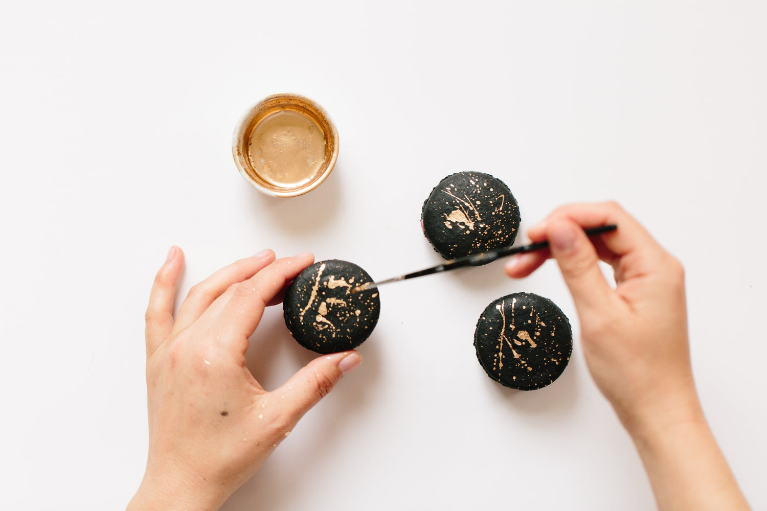 Macaron Making and Decorating Kit